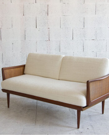 old-design-Canapé-vintage-scandinave-FD-451-Peter-Hvidt-Orla-Mølgaard-Nielsen-teck-france-and-son-blanc-danish-sofa-scandinavian-teak-daybed