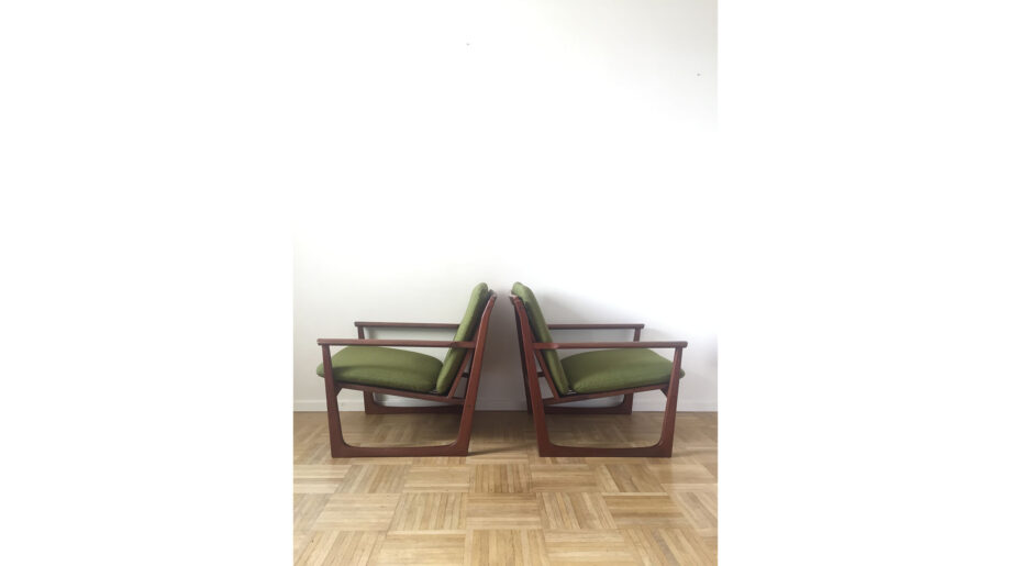 Fauteuil-vintage-scandinave-hans-olsen-juul-1-old-design