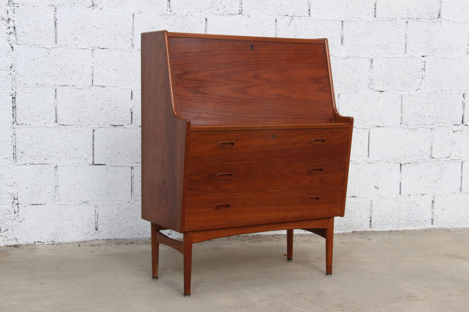 Secrétaire-vintage-scandinave-Arne-Wahl-Iversen-Vinde-mobelfabrik-modele-37-danish-scandinavian-modern-teak-old-design