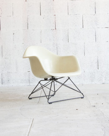 old-design-fauteuil-eames-lar-herman-miller-mobilier-international