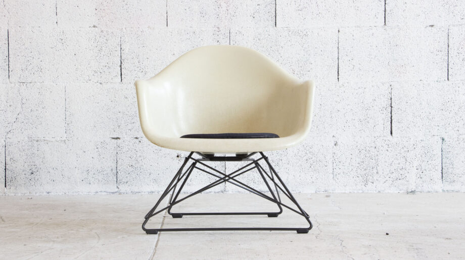 lyon-meuble-old-design-fauteuil-eames-lar-herman-miller-mobilier-international-7