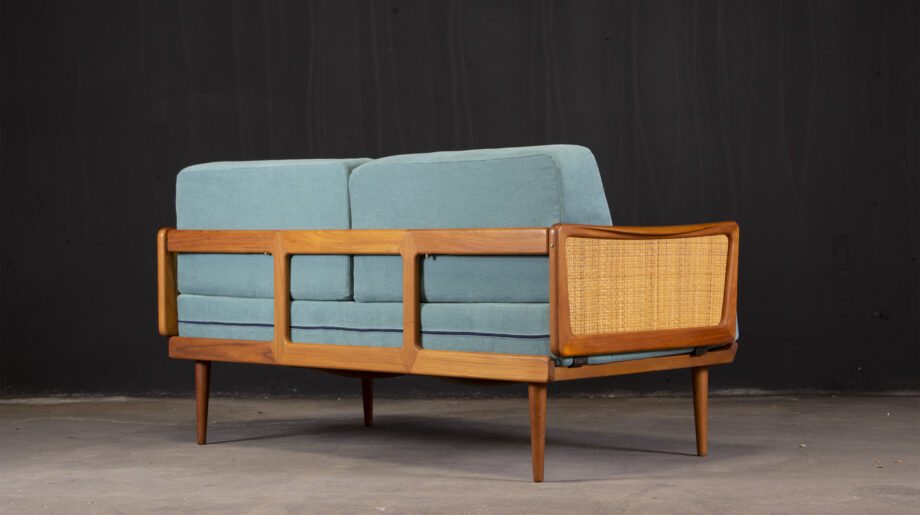 canapé-vintage-scandinave-peter-hvidt-fd-451-france-and-son-daybed-old-design-danish-sofa-scandinavian-teak-banquette-4