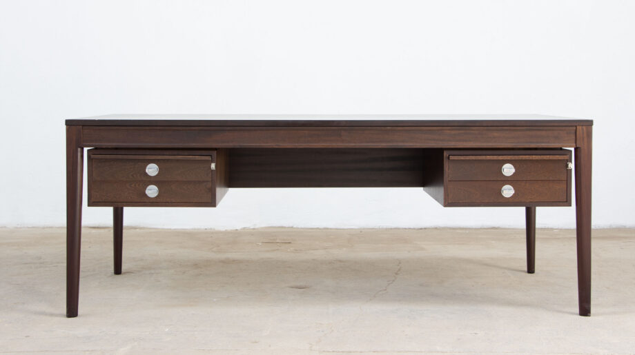 bureau-desk-finn-juhl-palissandre-rosewood-france-and-son-ölddesign-midcentury-danois-scandinave-danish-modern-vintage-diplomat-5