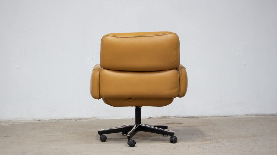 fauteuil-siège-chair-vintage-bureau-office-executive-otto-zapf-knoll-international-cuir-cognac