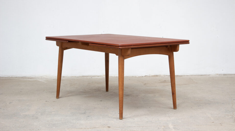 Table-vintage-danoise-scandinave-teck-hans-wegner-at-312-andreas-tuck-chêne-midcentury-dining