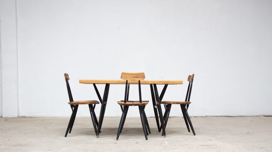 chaises-table-vintage-ilmari-tapiovaara-pirkka-laaken-puu-brutaliste-finlande-scandinave-ölddesign-dining-set-pine-pin-massif