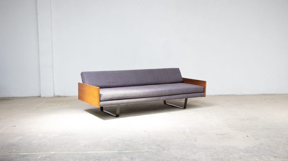 canapé-sofa-vintage-midcentury-robin-day-habitat-hille-london-daybed-lit-olddesign