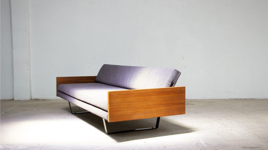 canapé-sofa-vintage-midcentury-robin-day-habitat-hille-london-daybed-lit-olddesign