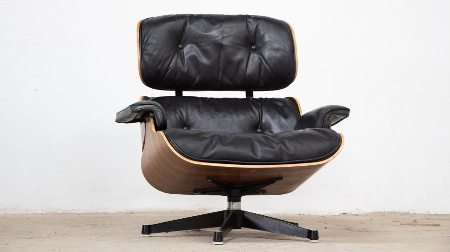 Lounge-chair-Eames-Herman-Miller-mobilier-international-ottoman -palissandre-rio-old-design-vintage-cuir-noir-vitra-rosewood