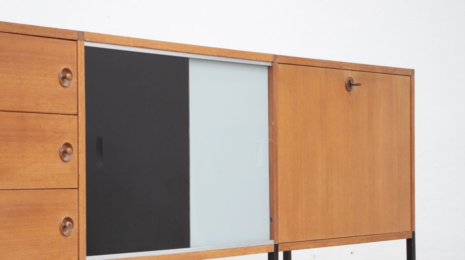 enfilade-sideboard-vintage-pierre-guariche-arp-minvielle-michel-mortier-joseph-andre-motte-teck-ölddesign-midcentury