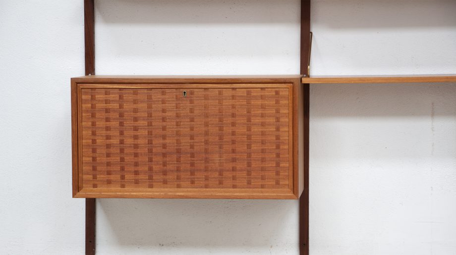 old-design-bibliothèque-scandinave-vintage-poul-cadovius-Cado-royal-system-teck-danish-wall-unit