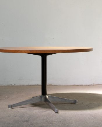 table-vintage-eames-contract-aluminium-group-herman-miller-mobilier-international-conference-executive-ölddesign-midcentury