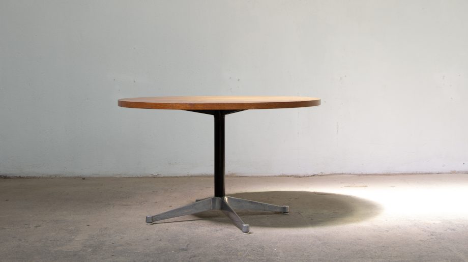 table-vintage-eames-contract-aluminium-group-herman-miller-mobilier-international-conference-executive-ölddesign-midcentury