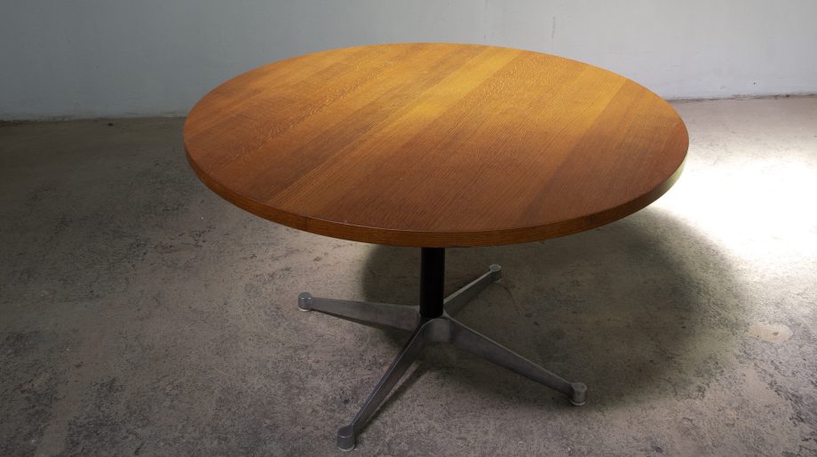 table-vintage-eames-contract-aluminium-group-herman-miller-mobilier-international-conference-executive-ölddesign-midcentury