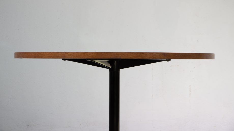 table-vintage-eames-contract-aluminium-group-herman-miller-mobilier-international-conference-executive-ölddesign-midcentury