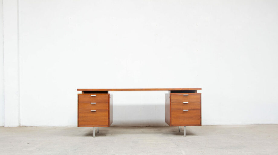 bureau-desk-vintage-george-nelson-herman-miller-noyer-eog-action-office-executive-ölddesign-walnut-midcentury