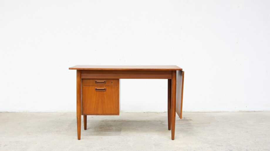 bureau-vintage-Gunnar-Nielsen-Tibergaard-danois-teck-scandinave-desk-danish-teak-ölddesign