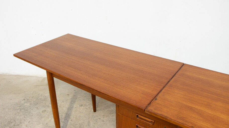 bureau-vintage-Gunnar-Nielsen-Tibergaard-danois-teck-scandinave-desk-danish-teak-ölddesign