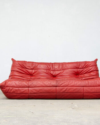 canapé-sofa-togo-ligne-roset-michel-ducaroy-vintage-1970-armchair-chair-leather-rouge-red-ölddesign