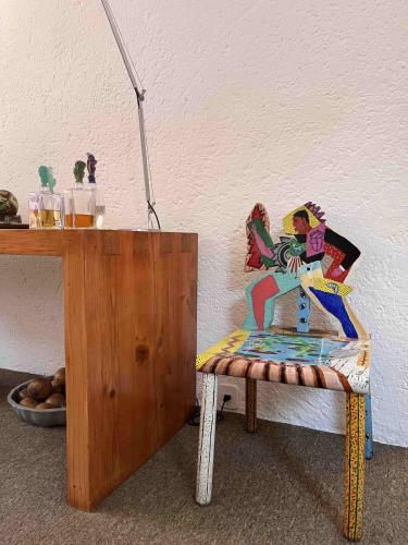 casa-gilardi-luis-barragan-mexico-city-1975-cdmx-modernismo-modernisme-brutalisme-rose-pink-architecture-console-midcentury